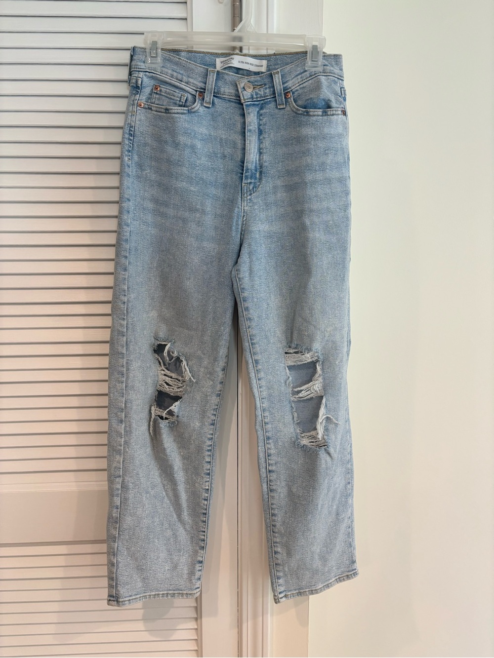 Signature by Levi Strauss Light Blue Ultra High Rise Straight Jeans